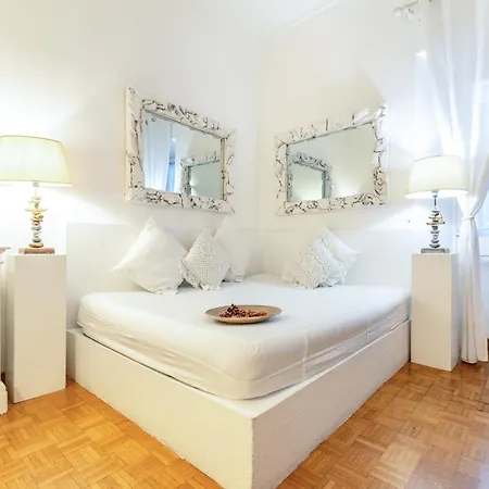 Spanish Steps Flat *