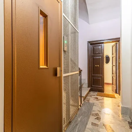 Spanish Steps Flat *